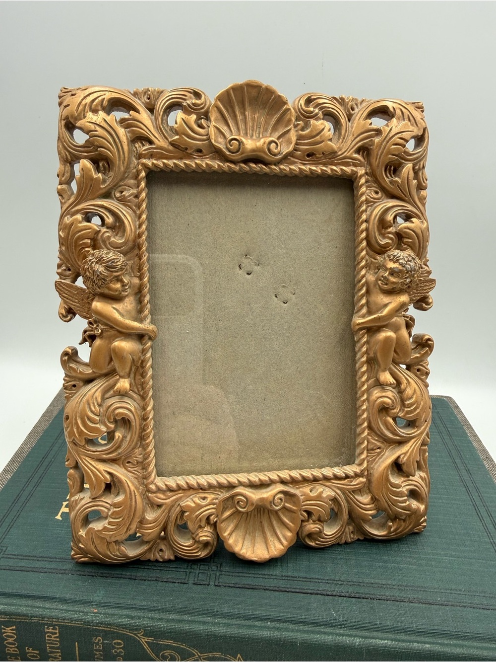 Vintage Hollywood Regency Style Cherub Picture Frame